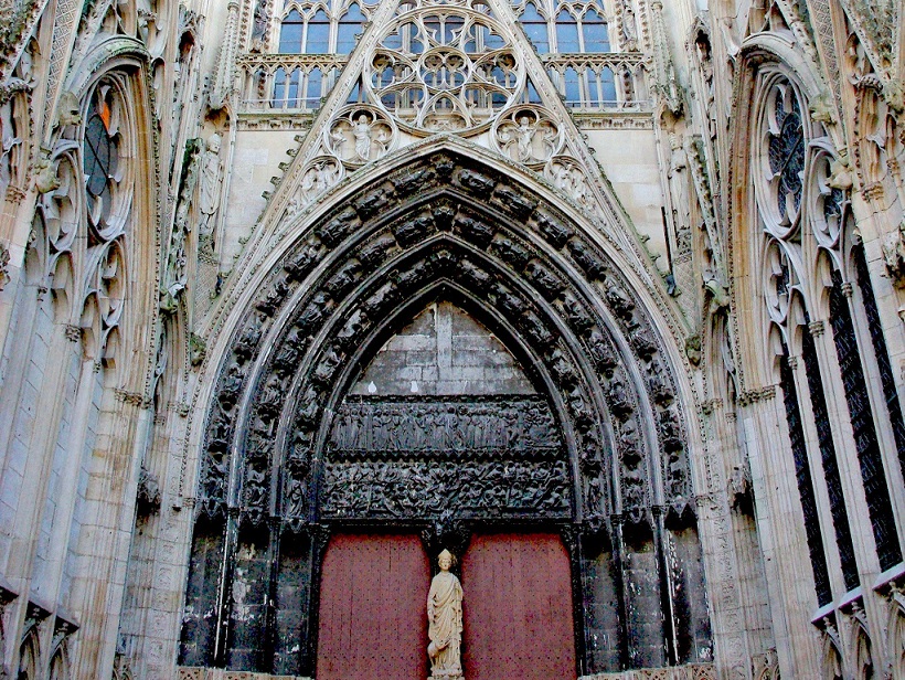 Histoire Le portail des libraires  - Rouen Le portail des libraires