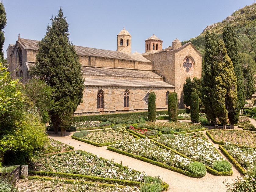 Histoire Abbaye Sainte-Marie de Fontfroide  - Narbonne Abbaye de Fontfroide