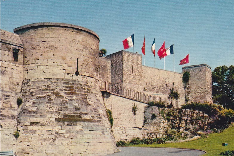 Histoire Les remparts - Les remparts 