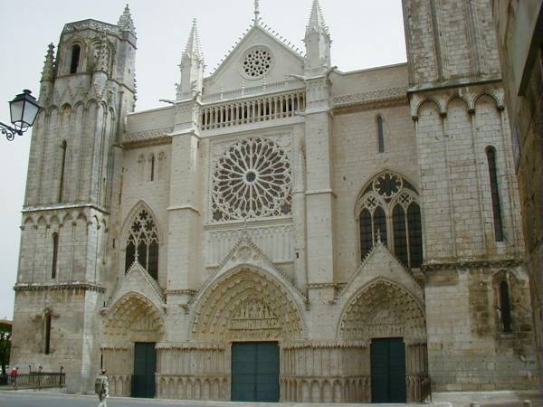 Histoire Kathedraal van Poitiers - Kathedraal van Poitiers