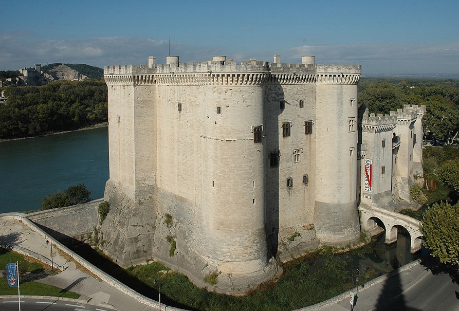 Histoire Tarascon Castle - Tarascon Castle