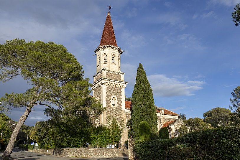 Histoire Eglise - Villa Les Genévriers  - Eglise de Tous Les Saints