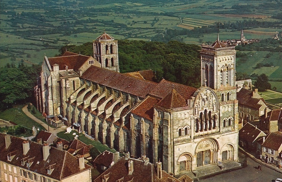 Via Compostela, du Vézelay à Cluny 