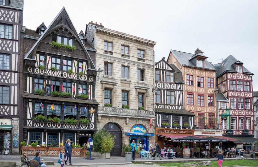 Audioguide Visite guidée Place du vieux marché Rouen