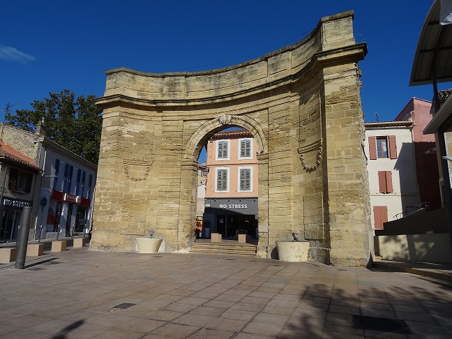 Audioguide Visite guidée La Porte d Arles