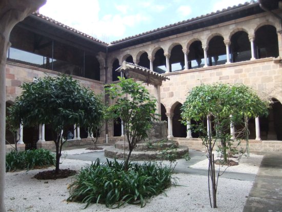 Visite los alrededores Le cloître de Fréjus