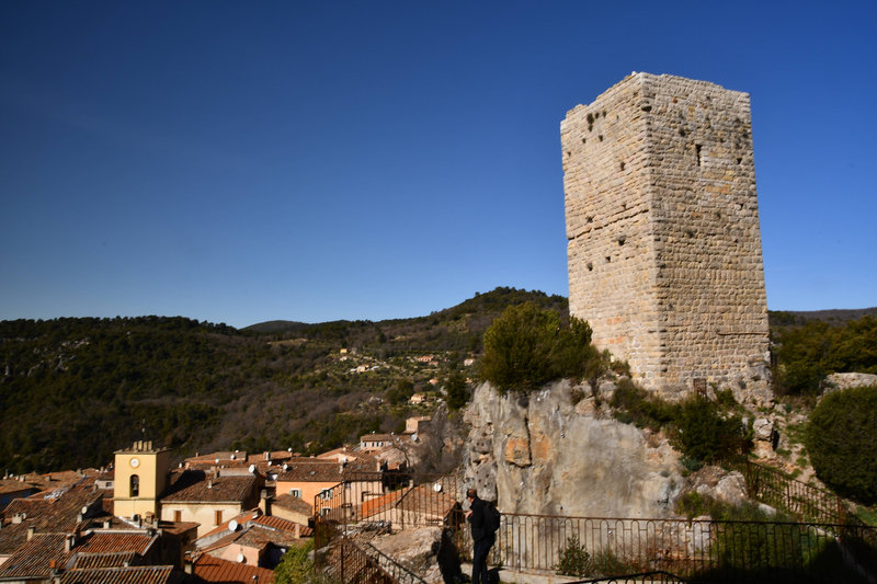 Tour sarrasine Châteaudouble  Audioguide Historique