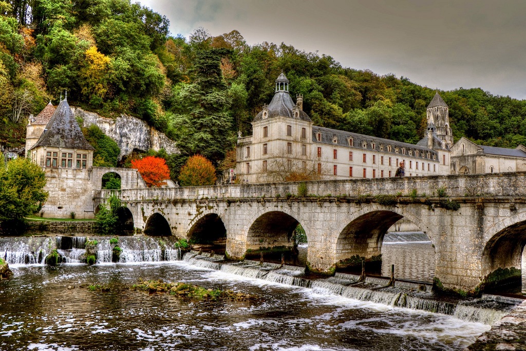 Pont coudé